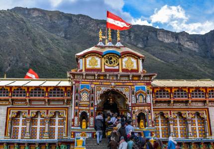 Chandigarh to Char Dham Sacred Yatra