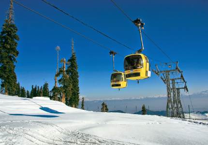 Kashmir Trio: Pathankot to Srinagar, Gulmarg & Pahalgam