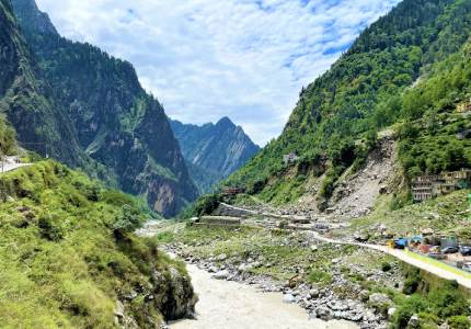 Chandigarh to Hemkunt Sahib Pilgrimage Expedition