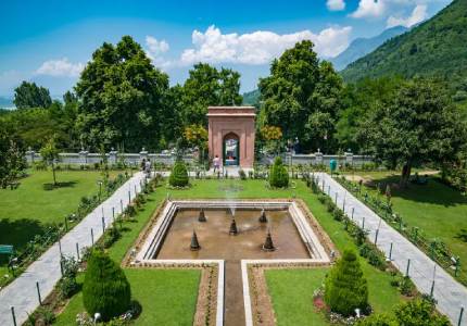 Pathankot to Kashmir & Vaishno Devi Darshan Tour