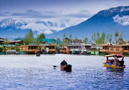 Kashmir Trio: Pathankot to Srinagar, Gulmarg & Pahalgam