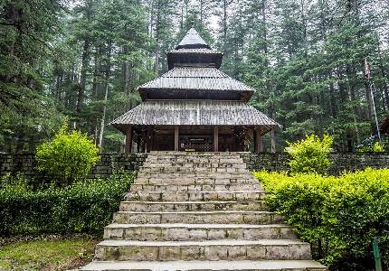 Himalayan Horizon Trail: Amritsar to Dharamshala & Manali Tour