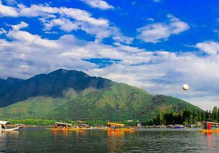Kashmir Trio: Pathankot to Srinagar, Gulmarg & Pahalgam