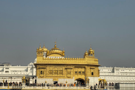 Chandigarh to Amritsar Taxi Service