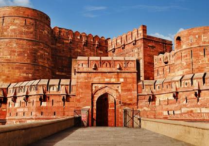 Timeless Golden Triangle Tour: Explore Delhi, Agra & Jaipur Roundtrip