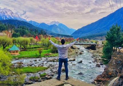 J&K Scenic Explorer Tour